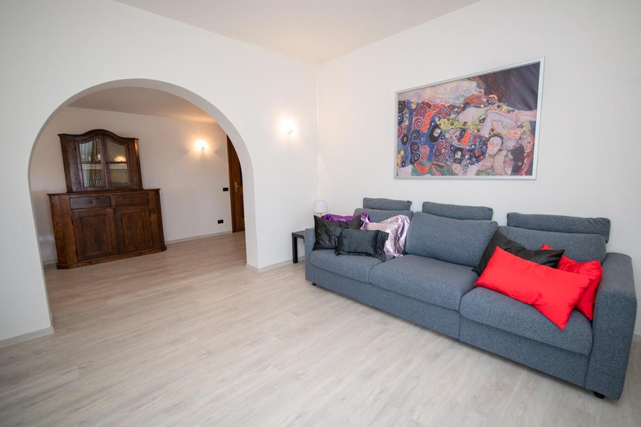 Il Cortiletto - Appartamento Lores Manerba del Garda Buitenkant foto