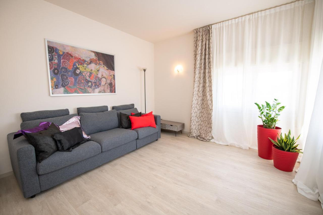 Il Cortiletto - Appartamento Lores Manerba del Garda Buitenkant foto