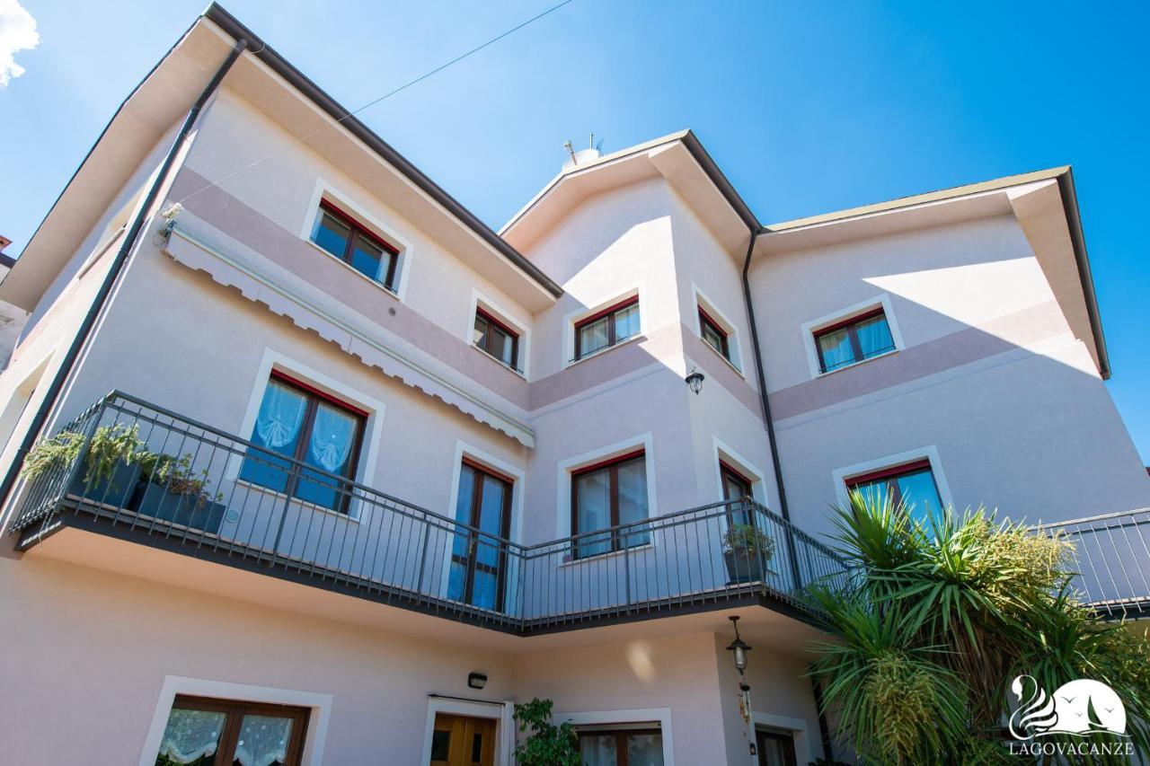 Il Cortiletto - Appartamento Lores Manerba del Garda Buitenkant foto